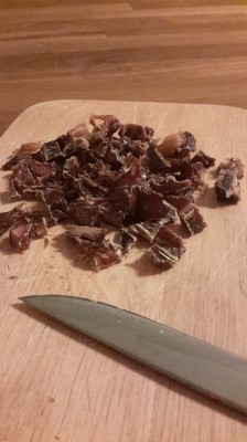 Trockenfleisch geschnitten